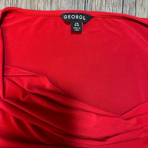 George Silk Blouse  Draped Necklines - Picture 3 of 4